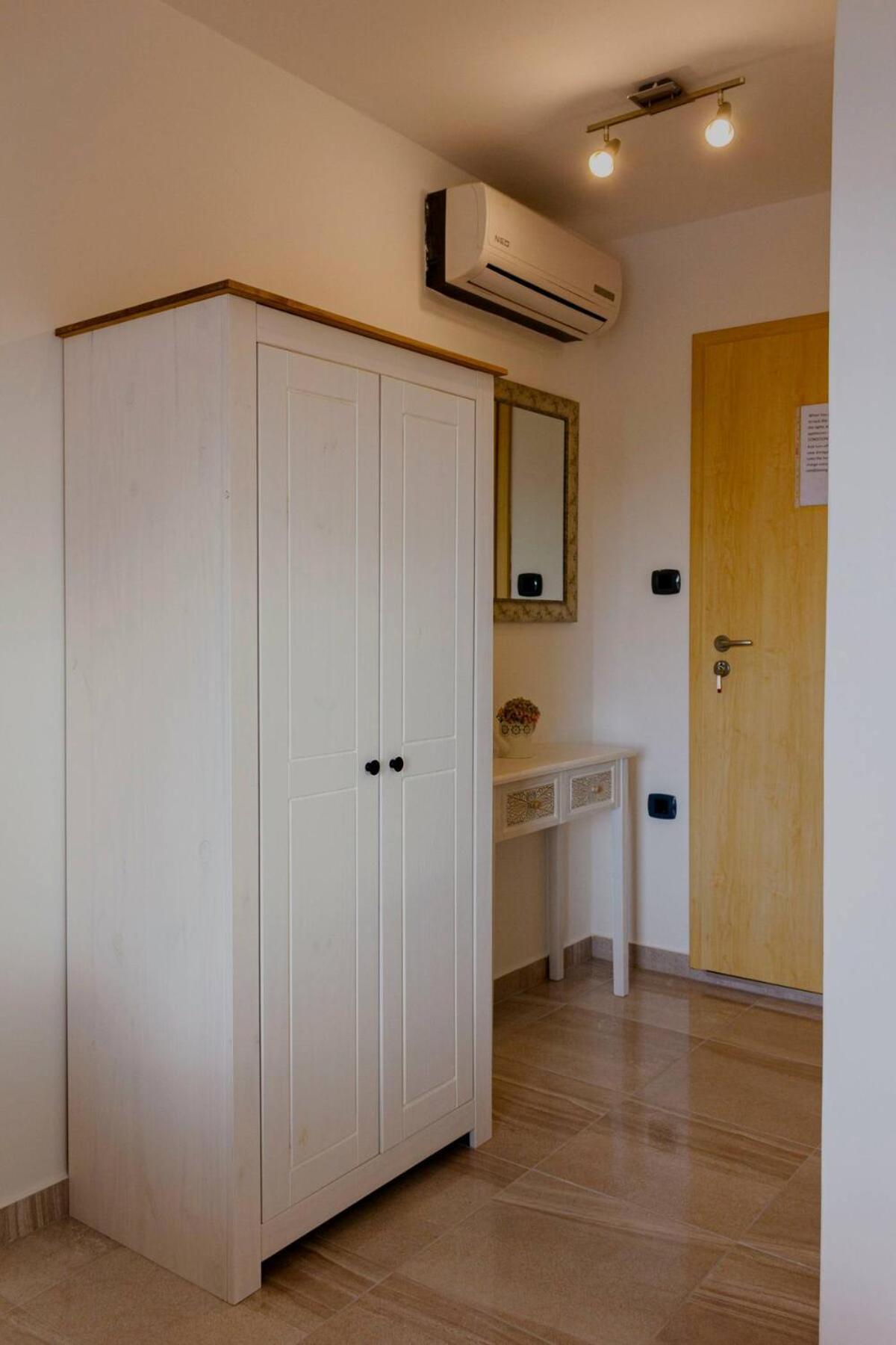 Apartments Prpic 1,Senj Сень Экстерьер фото